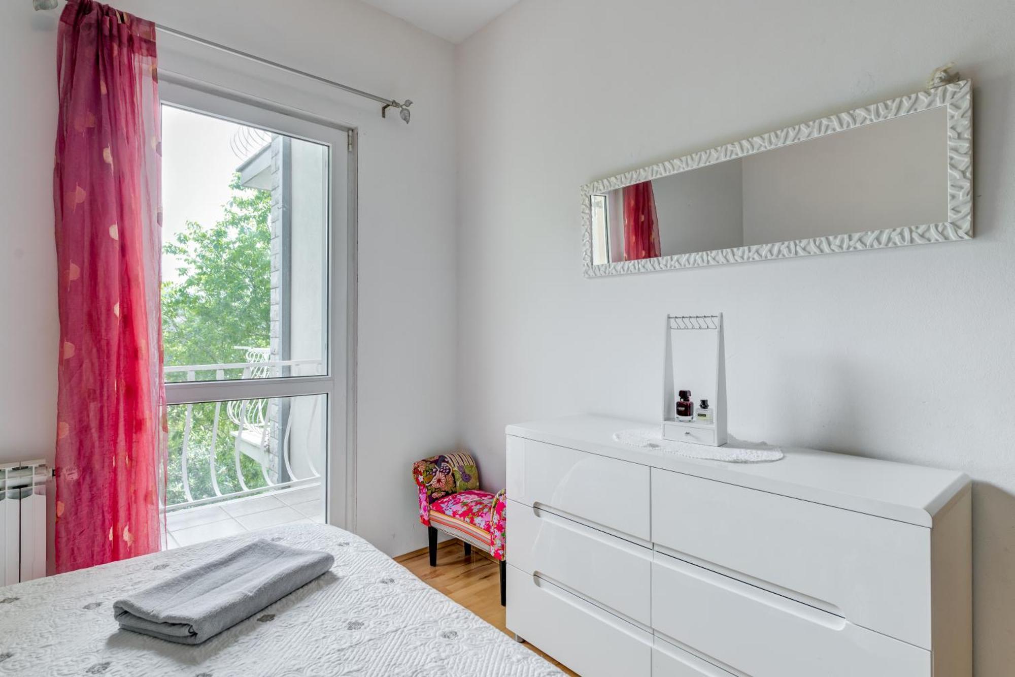 Apartment Krilo Jesenice ภายนอก รูปภาพ