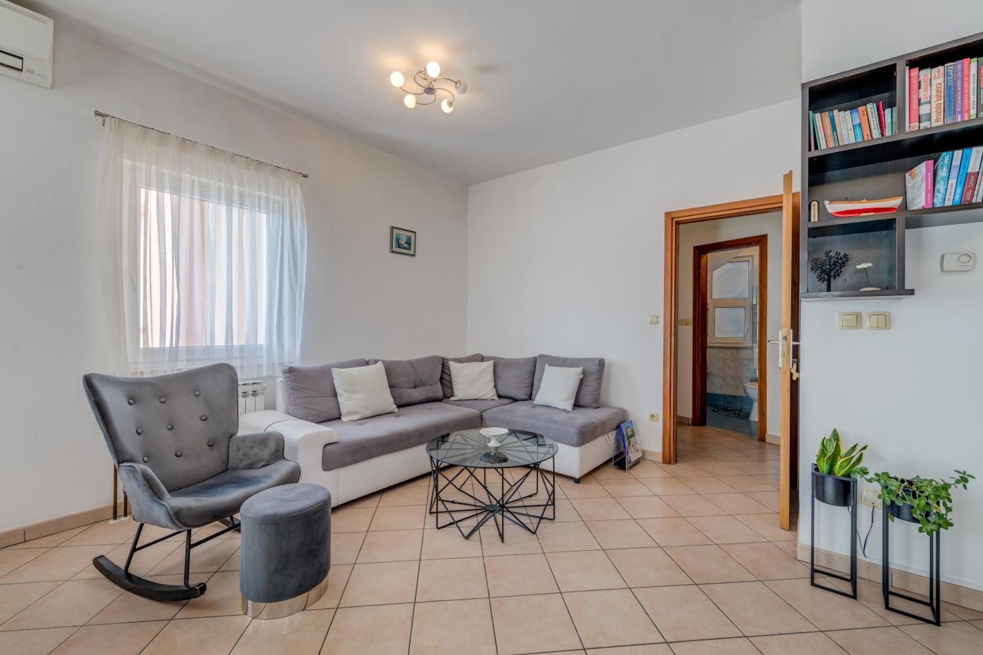 Apartment Krilo Jesenice ภายนอก รูปภาพ