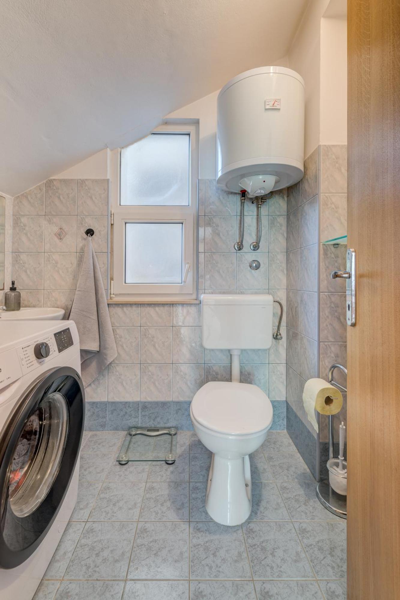 Apartment Krilo Jesenice ภายนอก รูปภาพ