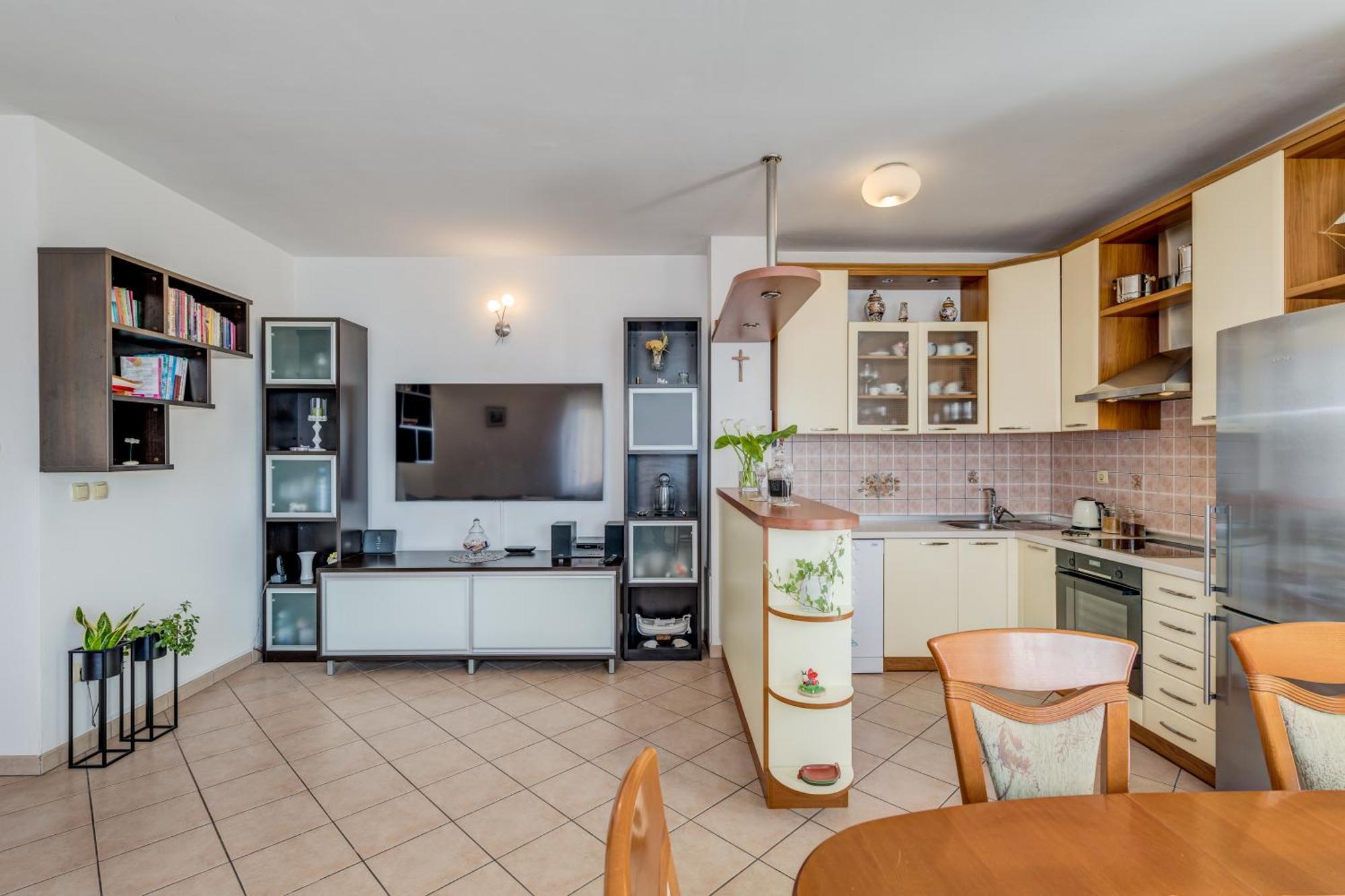 Apartment Krilo Jesenice ภายนอก รูปภาพ