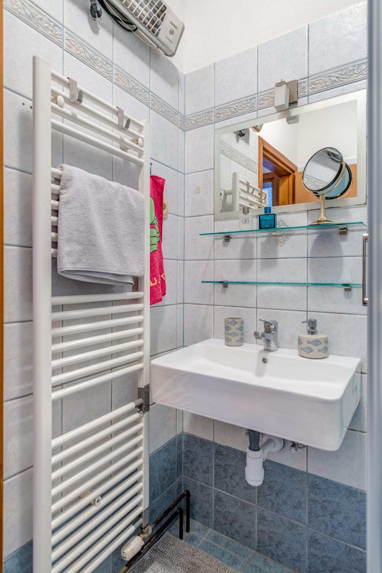 Apartment Krilo Jesenice ภายนอก รูปภาพ